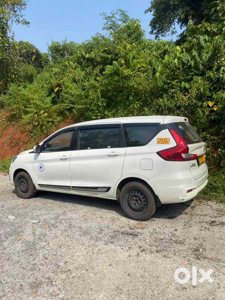 Maruti Suzuki Ertiga Zxi Petrol 2024