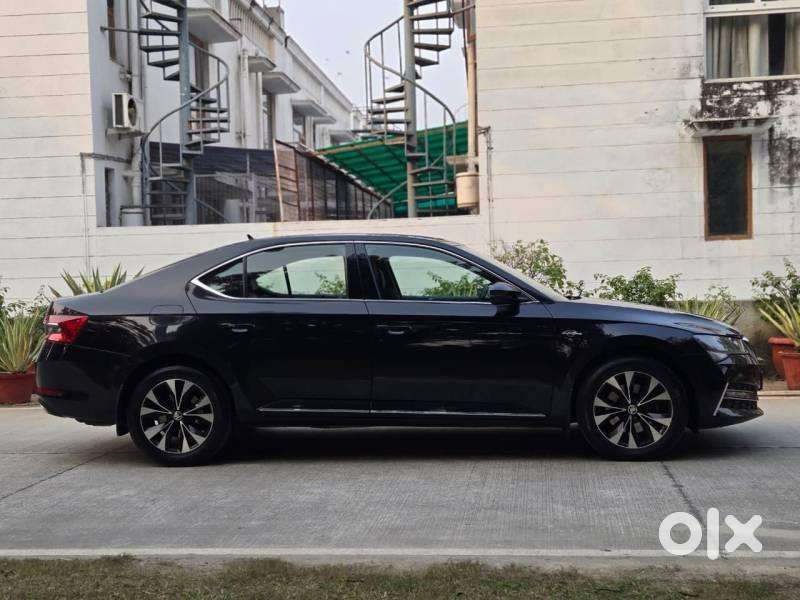 Skoda Superb 2.0 Tsi At L&k, 2020, Petrol