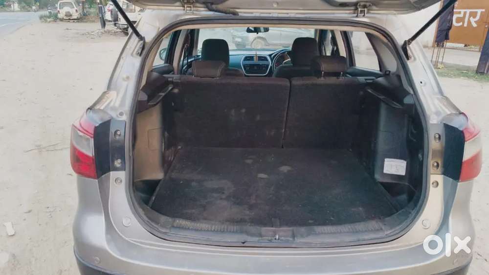 Maruti Suzuki S-cross 2015 New Battery Mileage 25+