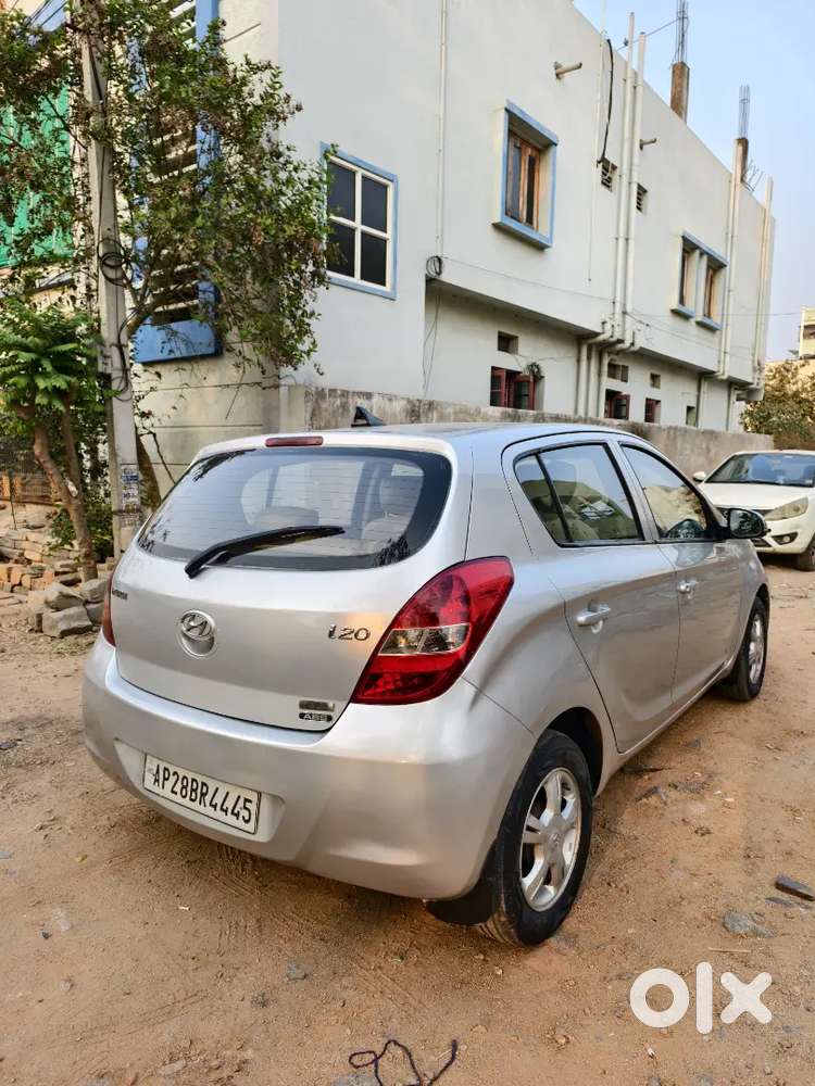 Hyundai I20 Asta Diesel Manual 2012