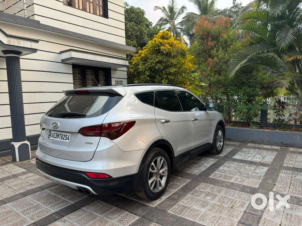 Hyundai Santa Fe 2014 Diesel Well Maintained