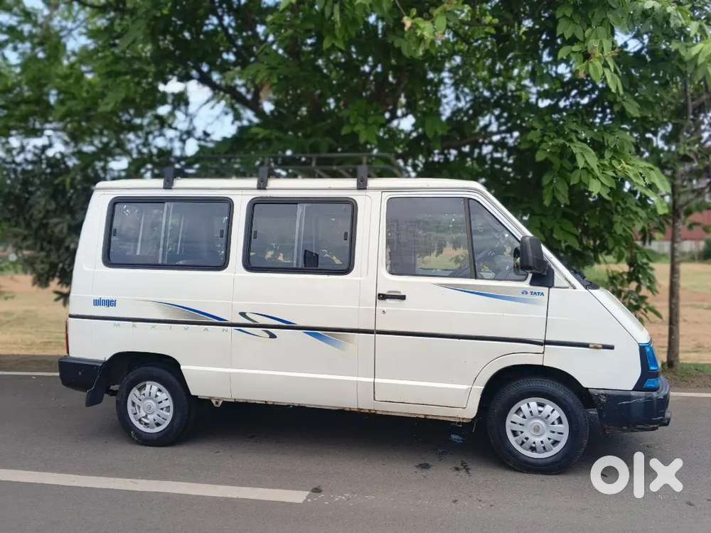 Tata Winger Diesel 2011 Car