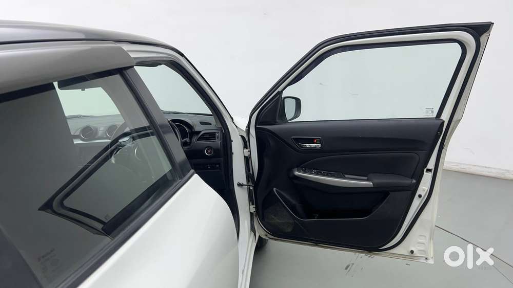 Maruti Suzuki Swift Amt Zxi, 2019, Petrol