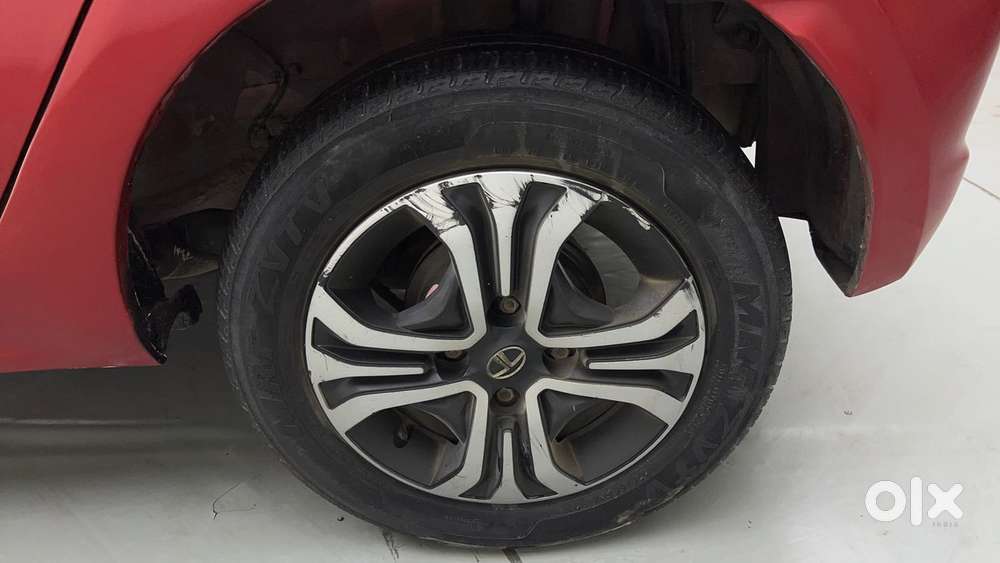 Tata Tiago Xza, 2019, Petrol