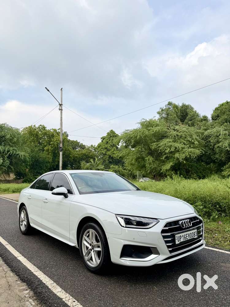 Audi A4 2.0 Technology 40 Tfsi, 2025, Petrol