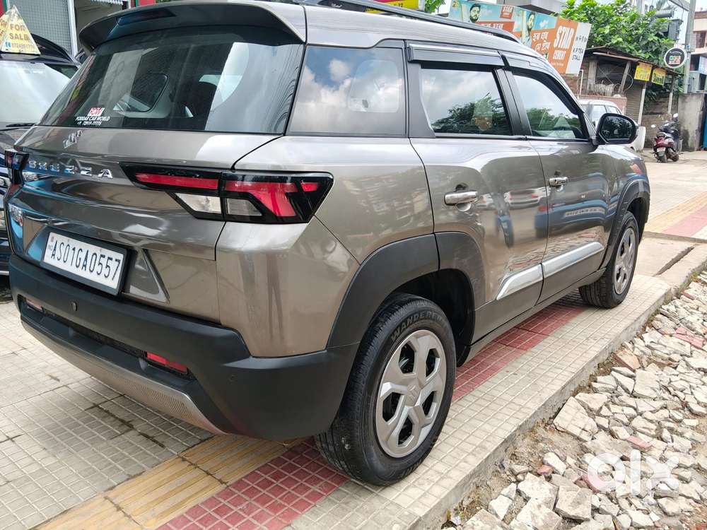 Maruti Suzuki Brezza 1.5 Lxi Smart Hybrid, 2024, Petrol
