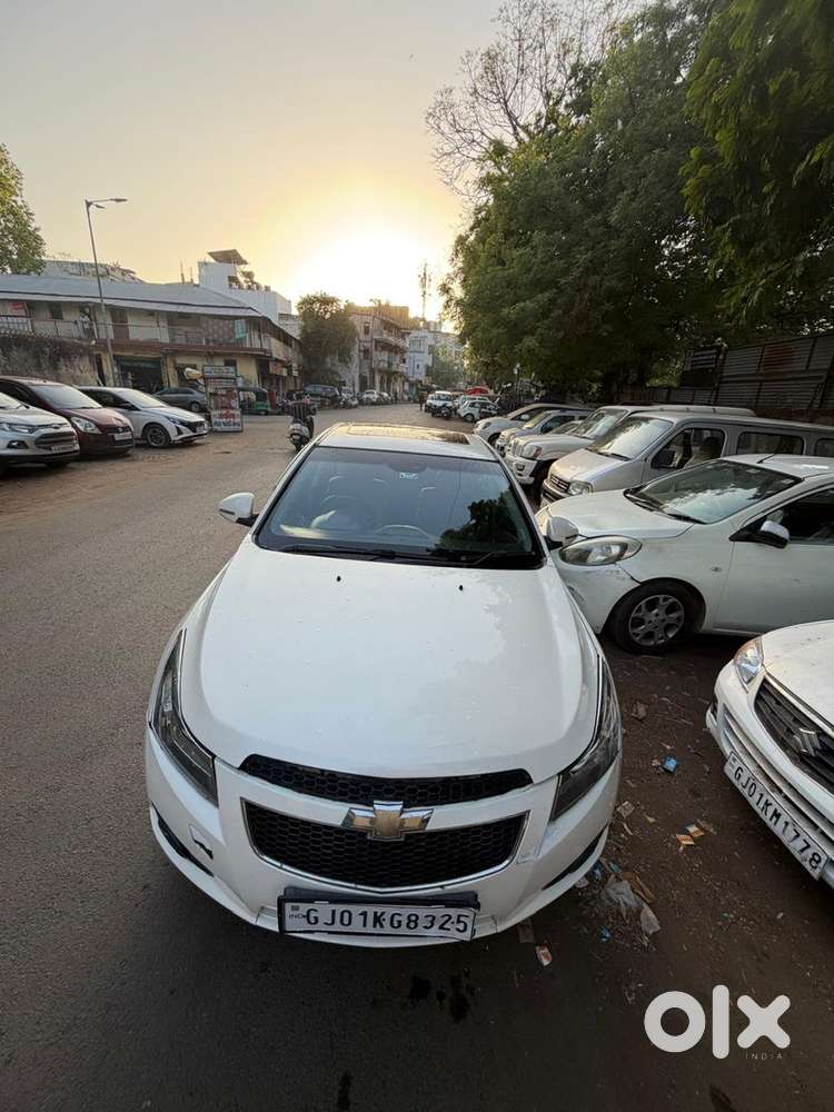 Chevrolet Cruze 2011 Diesel Good Condition