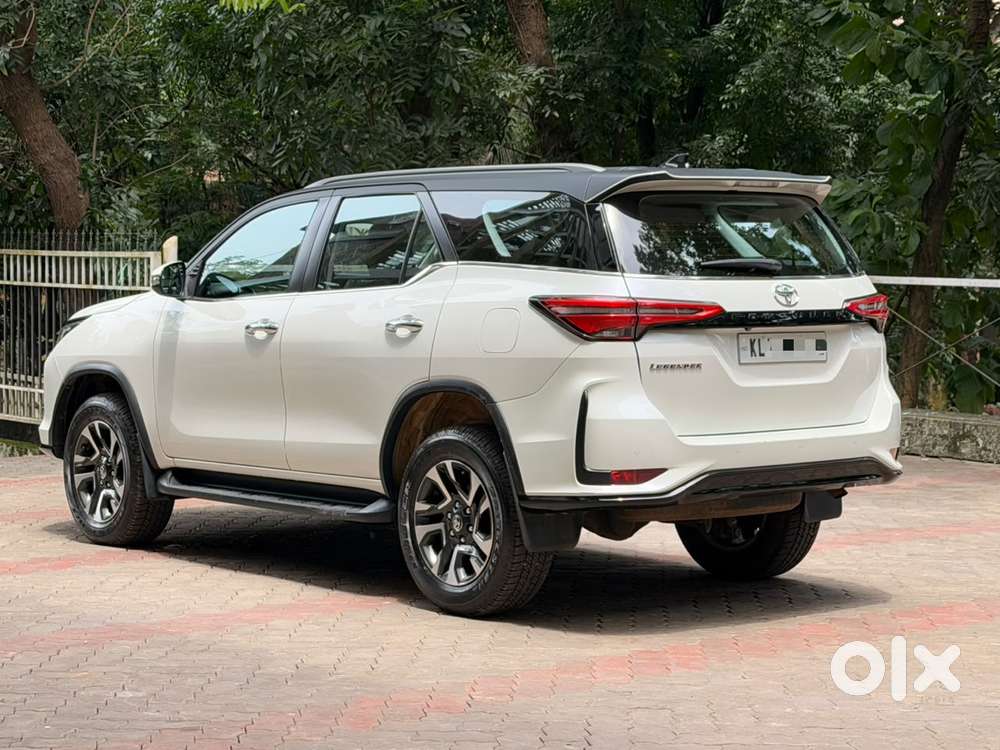 Toyota Fortuner Legender 4x2 At 2.8, 2022, Diesel