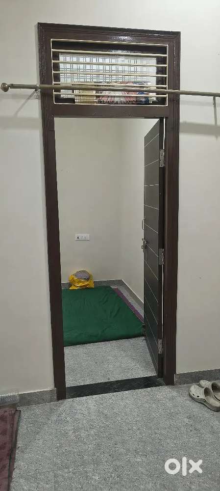 1 Room, Kitchen, Bathroom & washroom Ground Floor