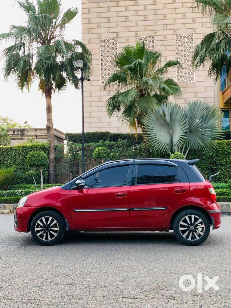 Toyota Etios Liva V Dual Tone, 2017, Cng & Hybrids