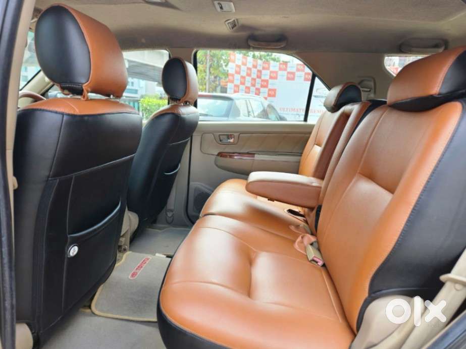 Toyota Fortuner 3.0 Ltd, 2011, Diesel