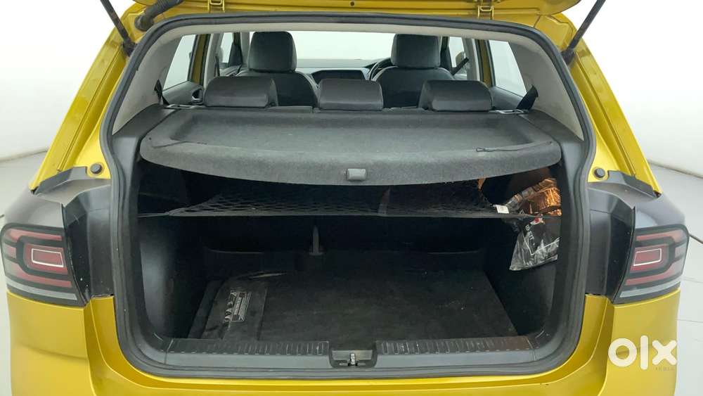 Volkswagen Taigun Topline 1.0 Tsi At (electric Seats), 2021, Petrol