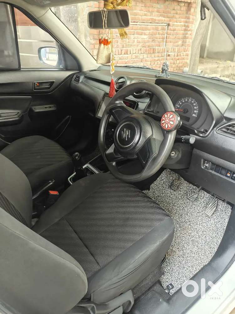 Maruti Suzuki Swift Vxi 2019