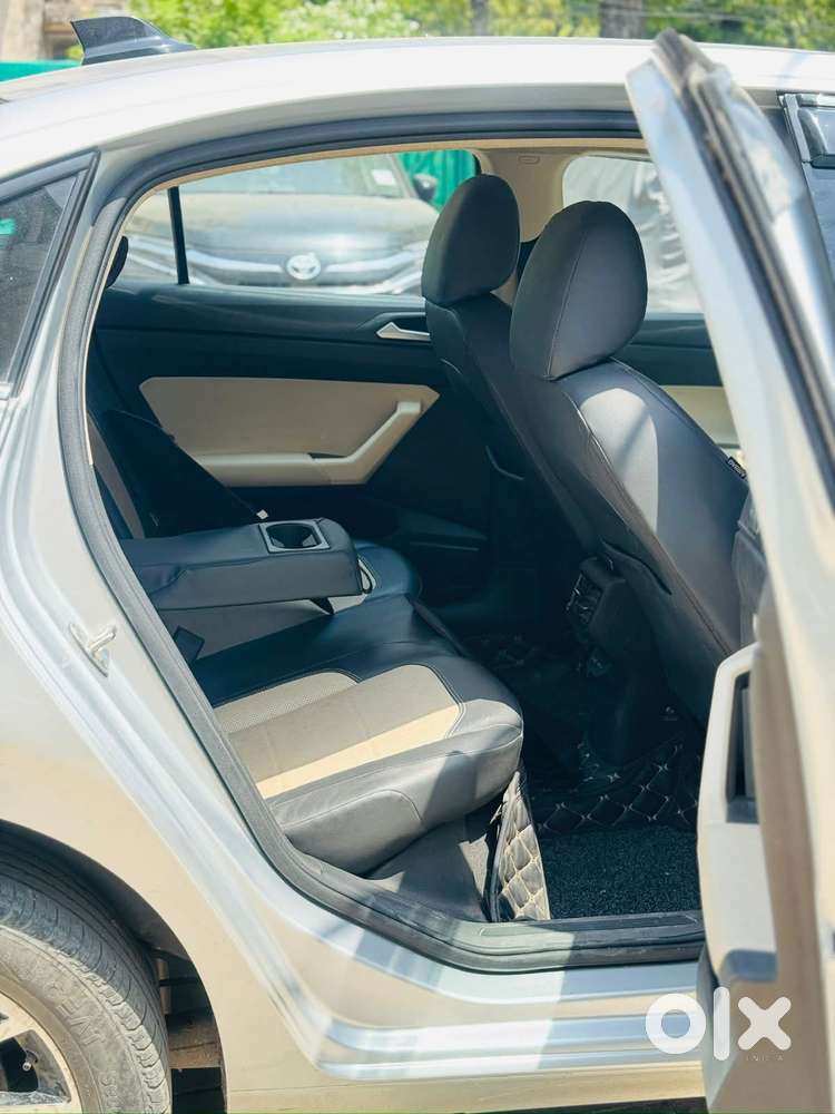 Volkswagen Virtus 1.0 Topline Tsi At, 2022, Petrol