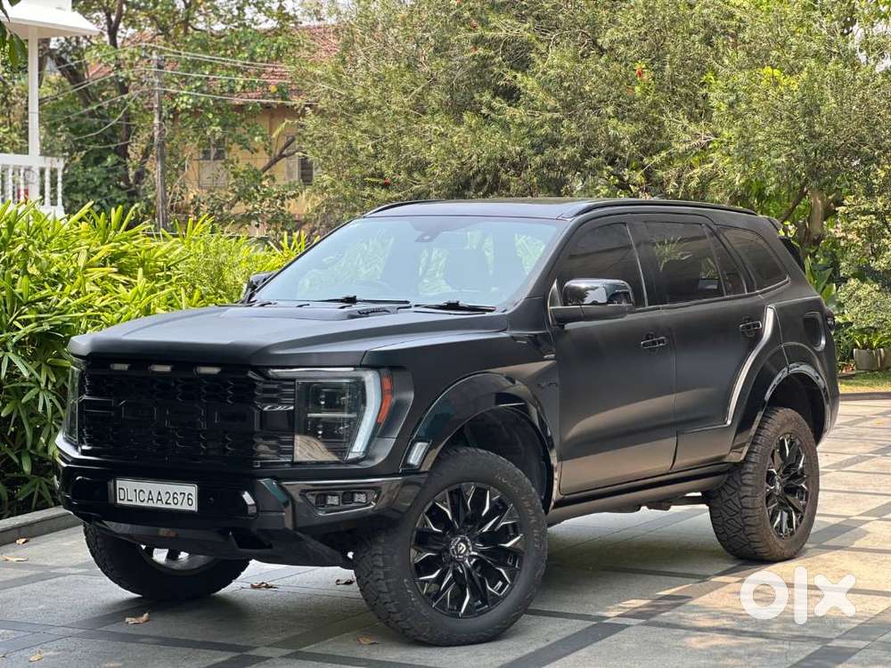 Ford Endeavour 3.2l 4x4 – Road Presence King  ₹9l Premium Upgrades