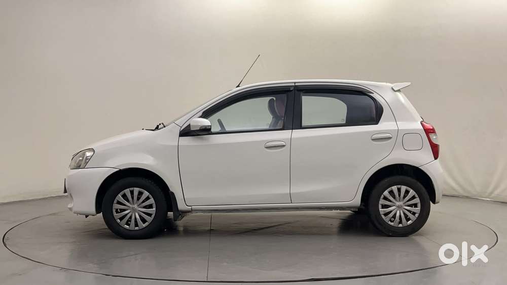 Toyota Etios Liva V, 2014, Petrol
