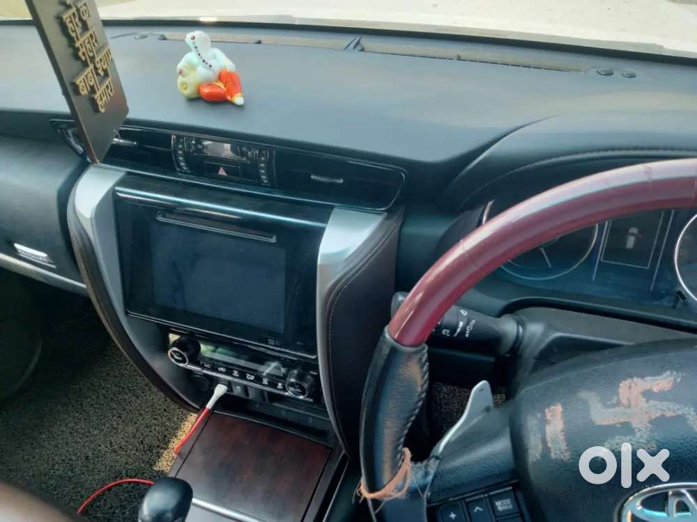 Show Room Condition Fortuner Sell And Fully Faince Avlabale Loaded Car