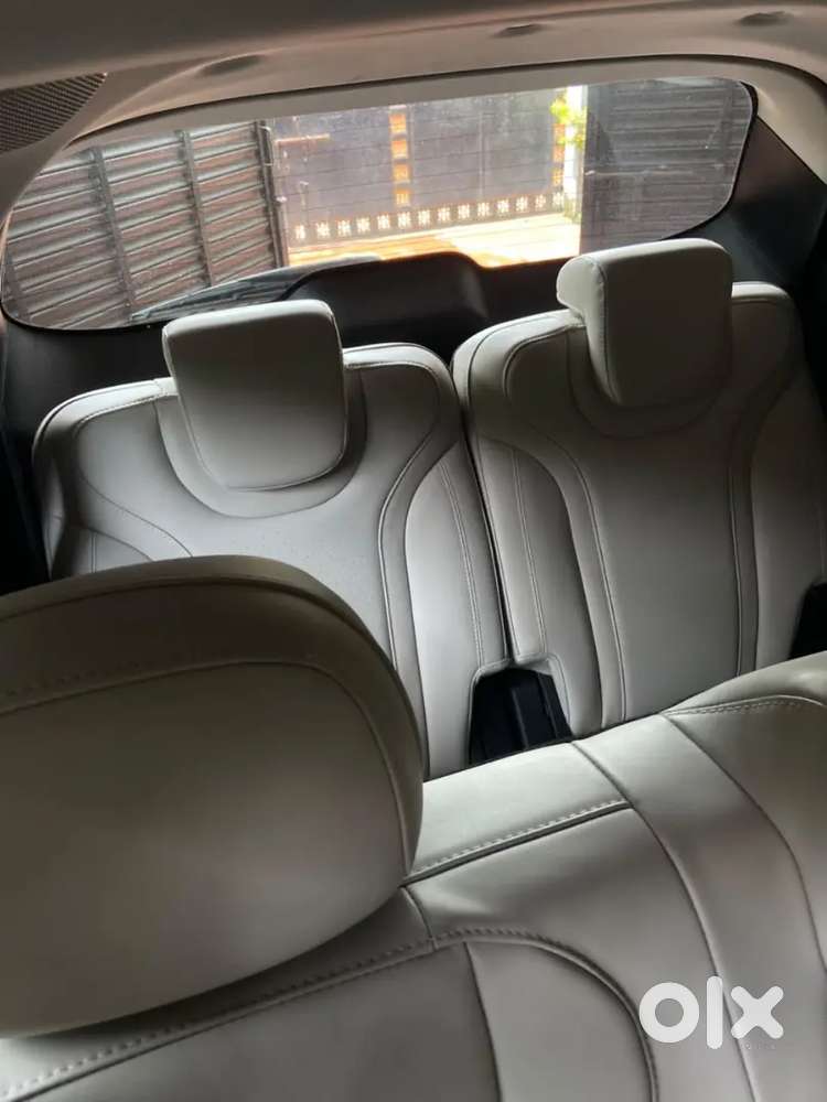 Mahindra Xuv 700 Ax7l Diesel
