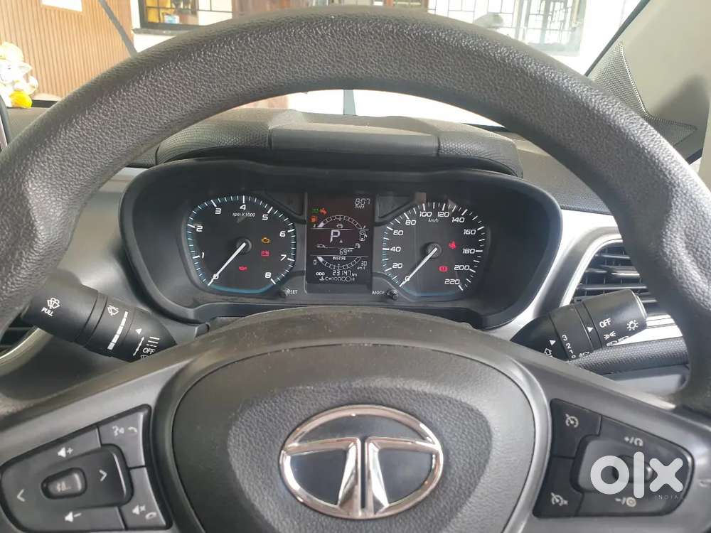 Tata Altroz 2023 Petrol Dct