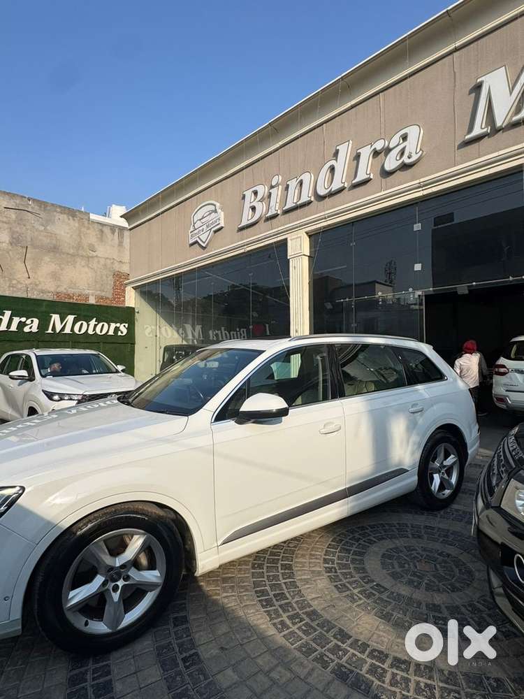 Audi Q7 Diesel Automatic 2017 Year