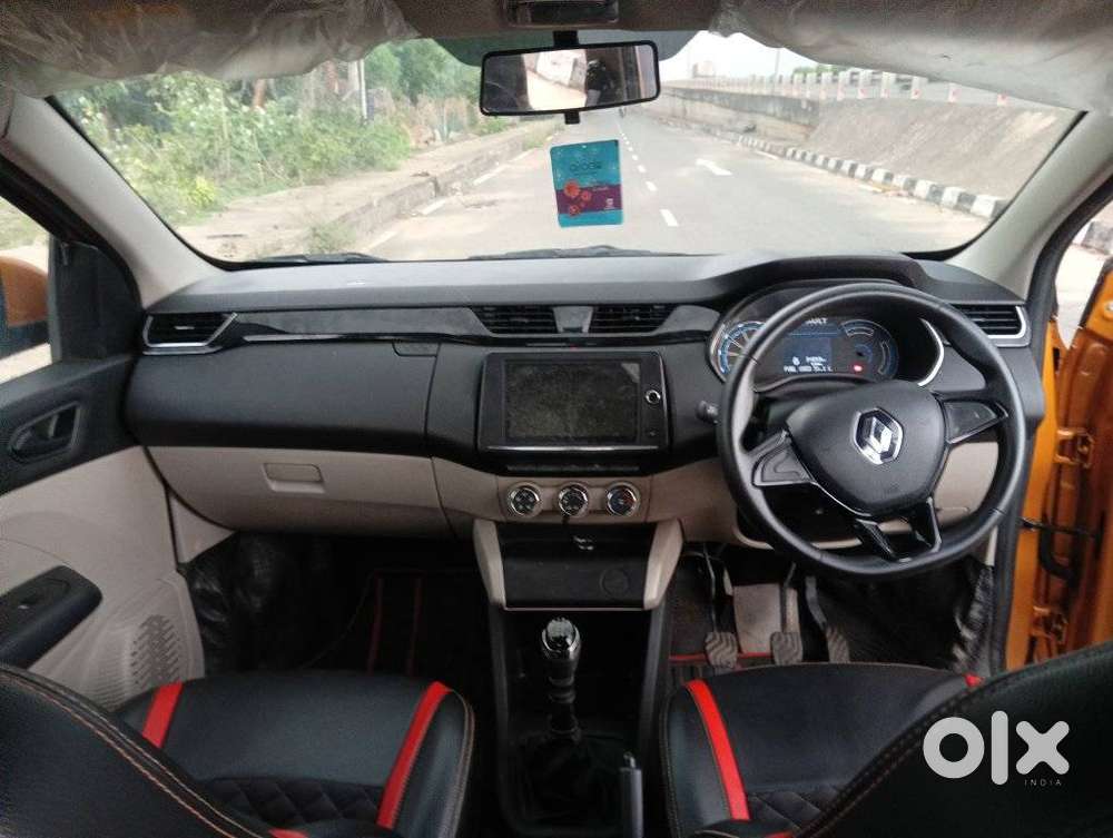 Renault Triber Rxt, 2019, Petrol