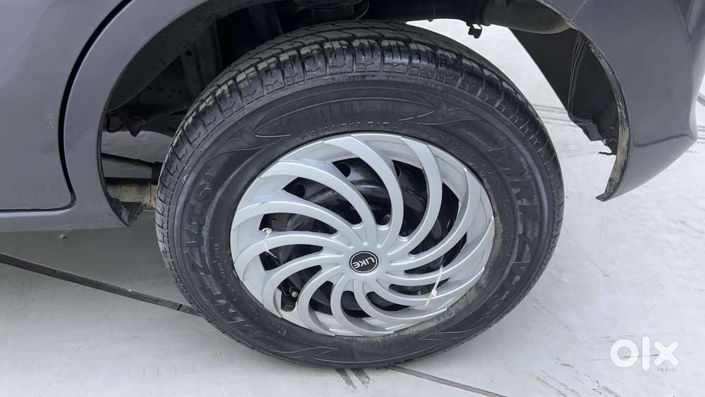 Maruti Suzuki Alto 800 Lxi, 2013, Petrol