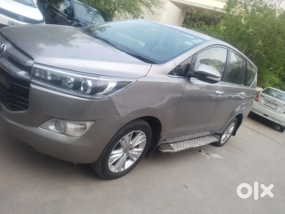 Toyota Innova Crysta (2.4 Z , Less Used)