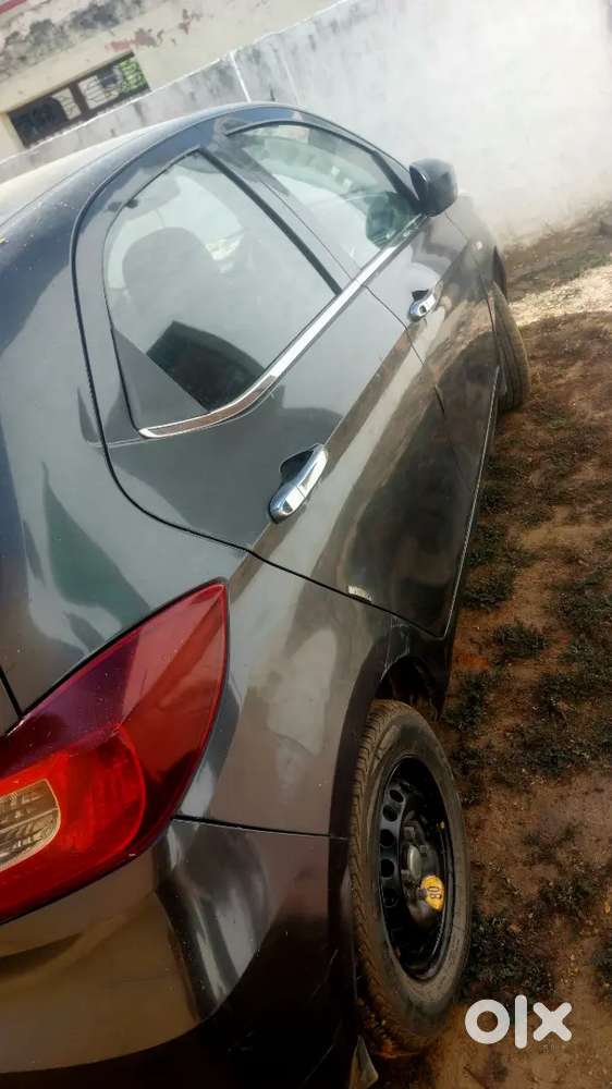 Tata Tiago 2021 Petrol 75000 Km Driven