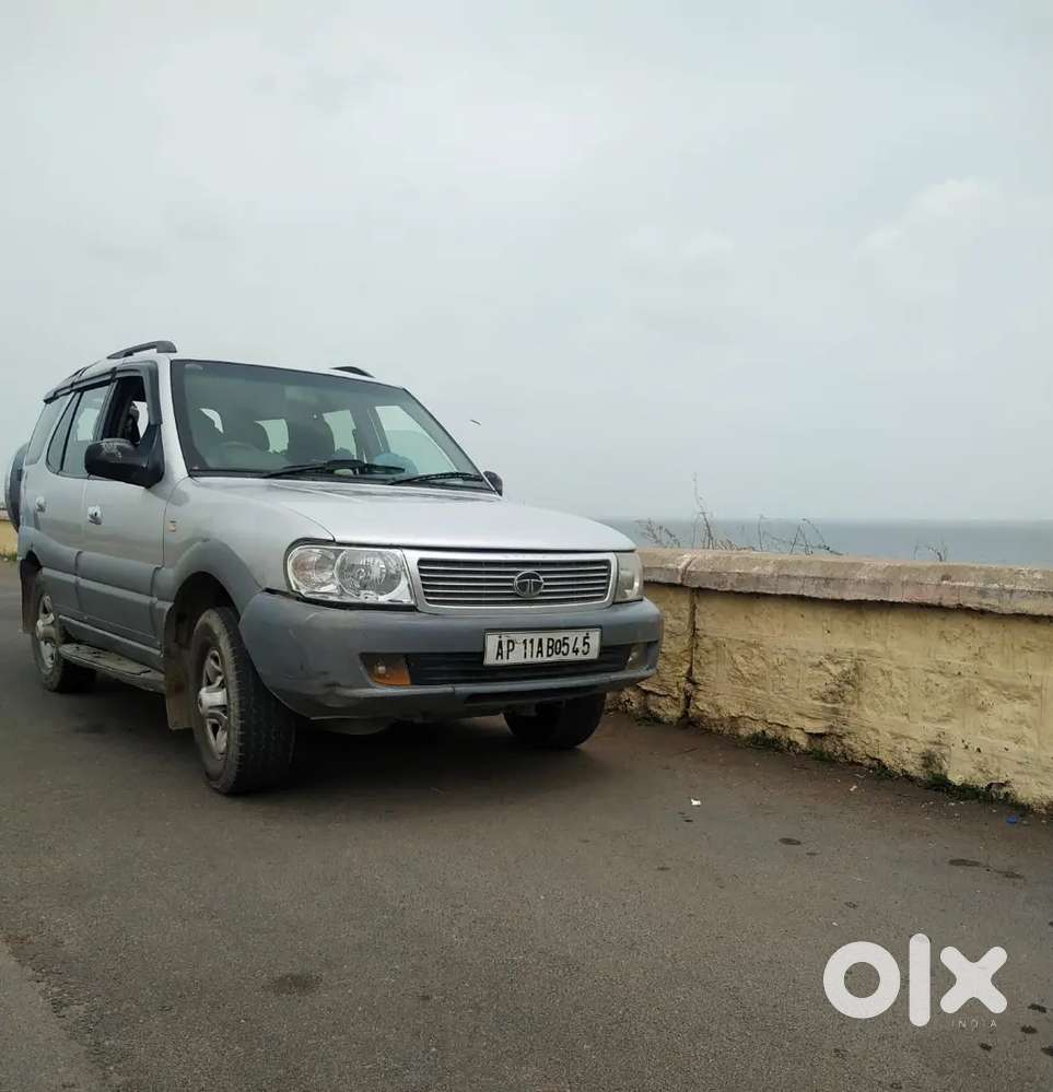 Tata Safari