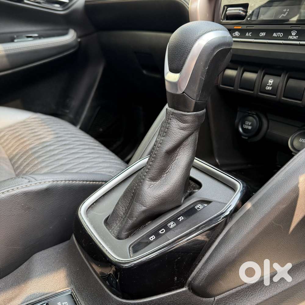 Maruti Suzuki Grand Vitara 1.5 Alpha Plus Intelligent Hybrid Ecvt, 2..