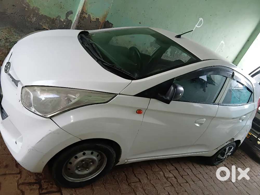 Hyundai Eon 2014 Petrol 124000 Km Driven