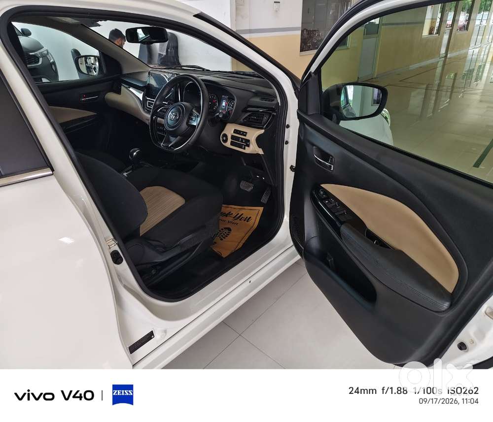 Toyota Glanza 1.2 V AMT, 2024, Petrol