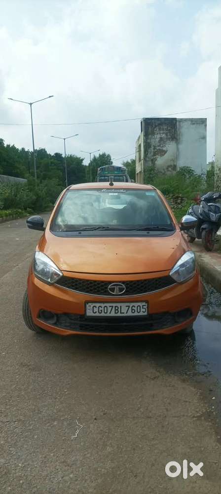 Tata Tiago 1.2 Revotron Xt (o), 2018, Petrol