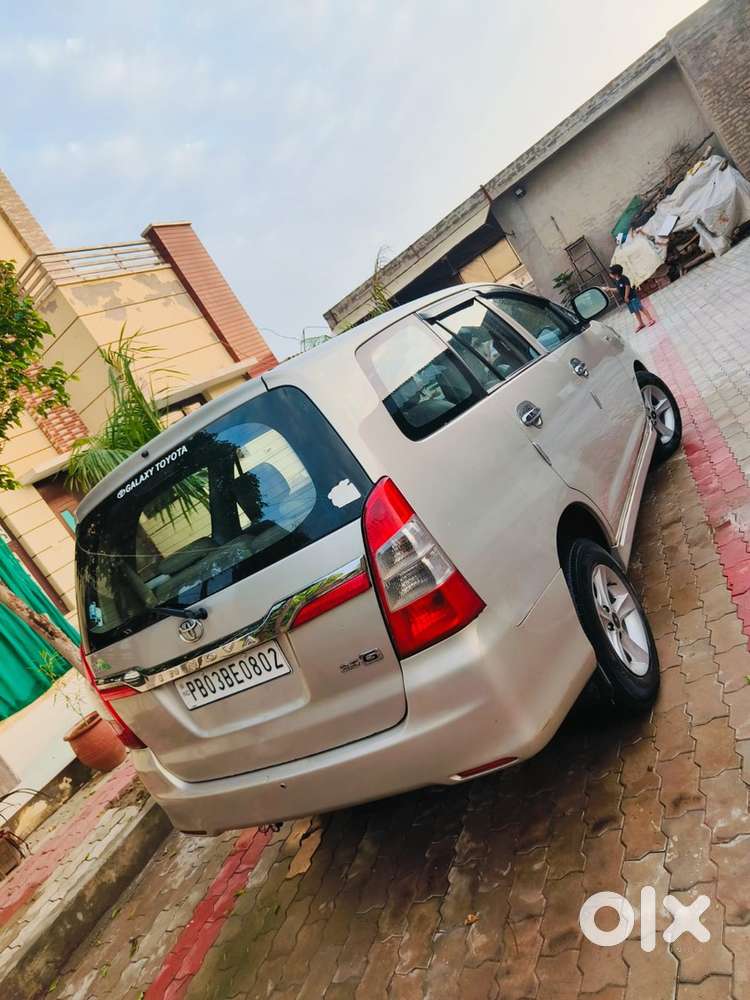 Toyota Innova Diesel 2012 Car