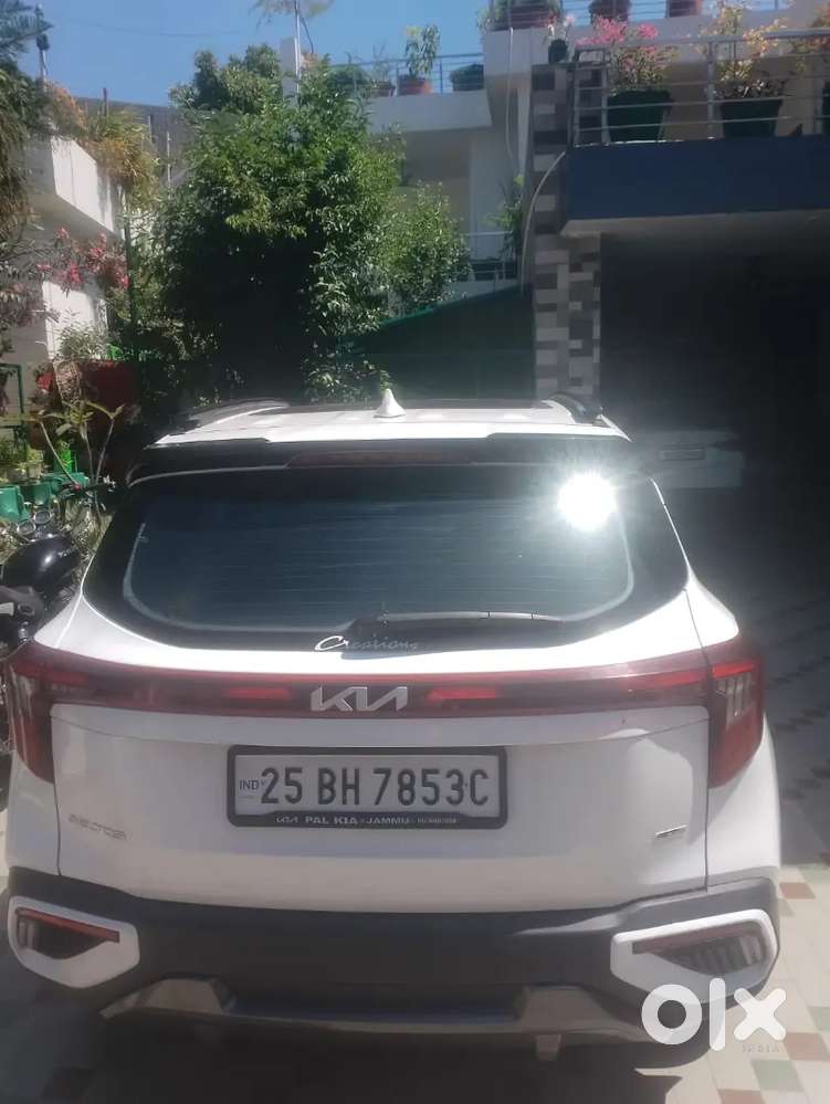 Kia Seltos 2025 Diesel 10500 Km Driven Well Maintained