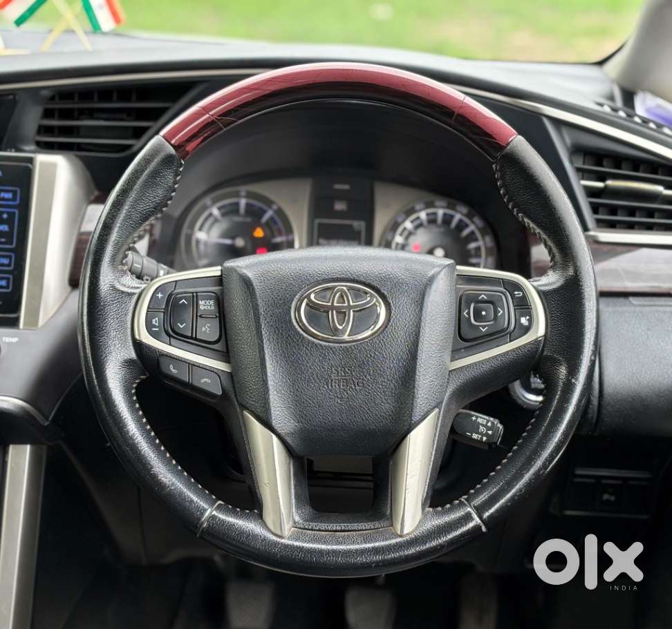 Toyota Innova Crysta 2.4 V, 2019, Diesel