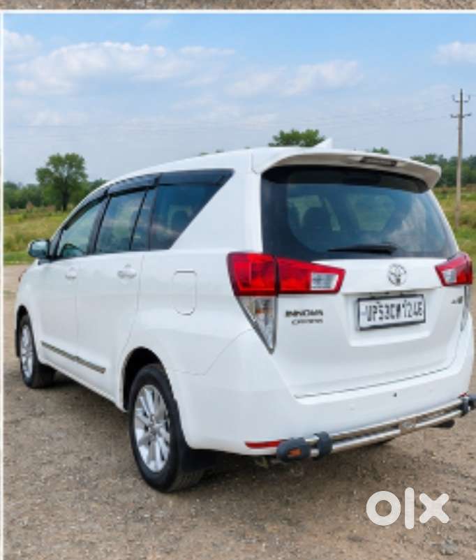 Toyota Innova Crysta 2.4 G Mt, 2017, Diesel