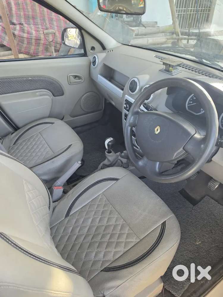 Mahindra Logan 2011 Petrol Well Maintained