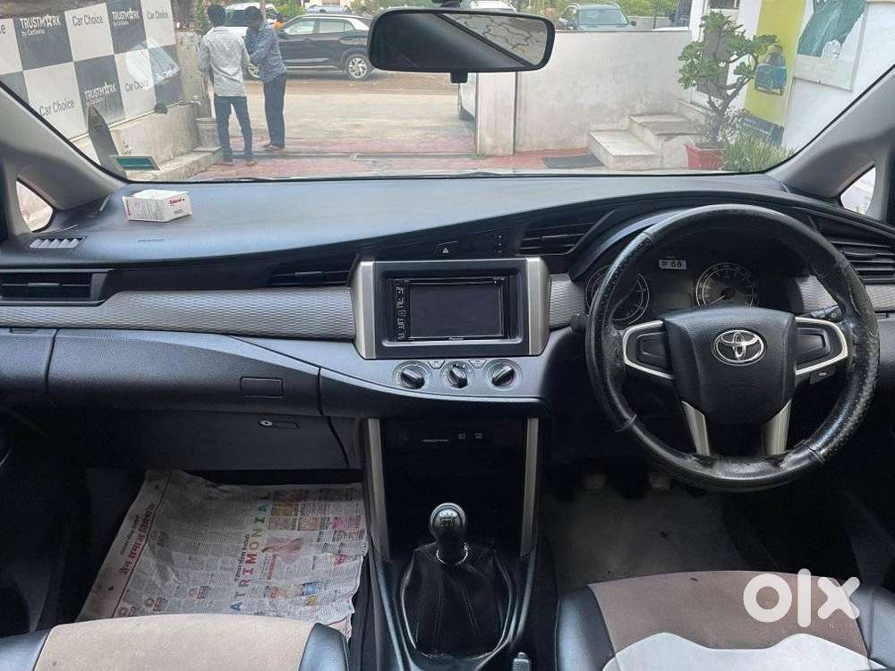 Toyota Innova Crysta 2.4 G Mt 8s, 2016, Diesel