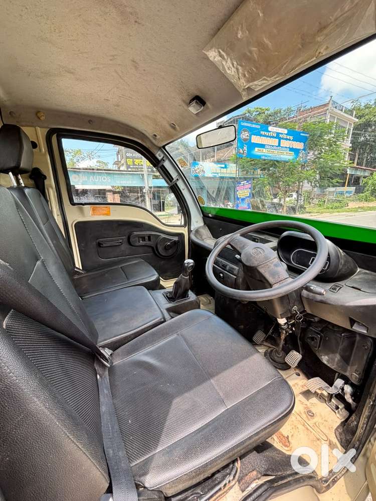 Tata Punch Pure, 2025, Petrol