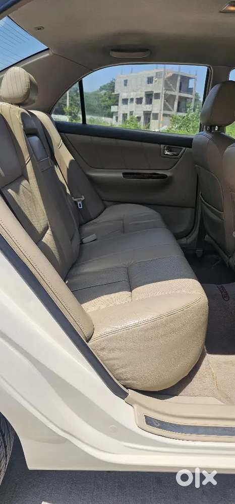 Toyota Corolla 2006 Petrol 95000 Km Driven