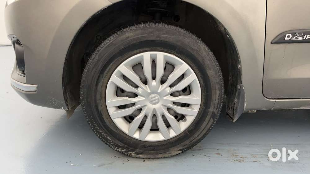 Maruti Suzuki Dzire 1.2 Vxi, 2018, Petrol