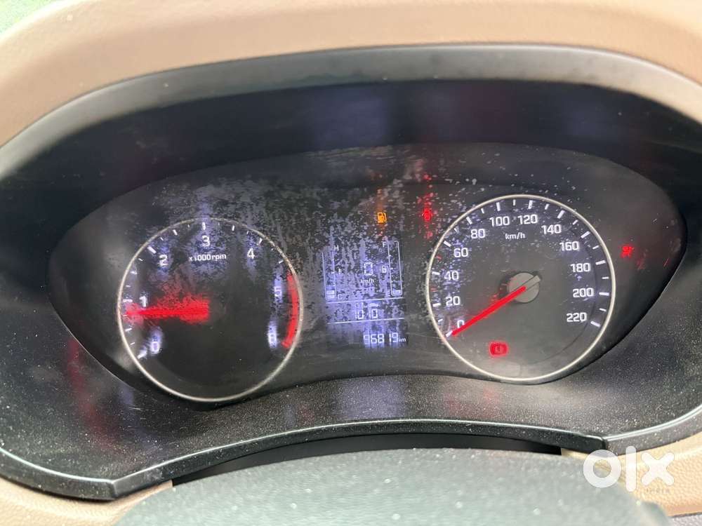 Hyundai I20 Magna 1.2 Mt, 2019, Petrol