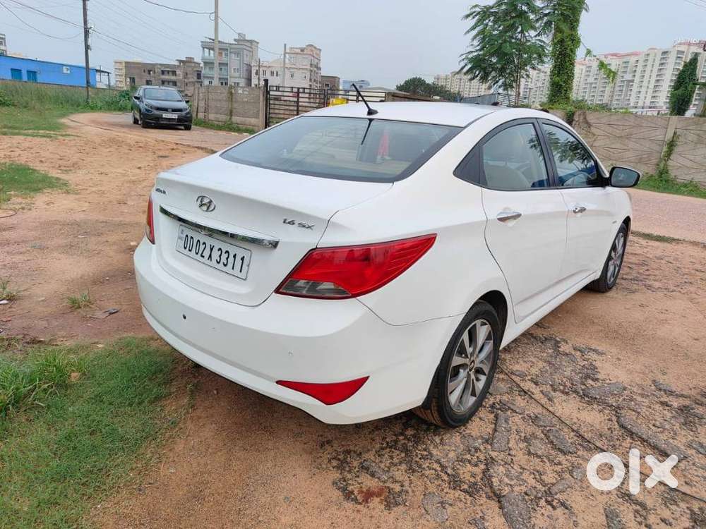 Hyundai Verna 1.6 Sx Crdi, 2015, Diesel