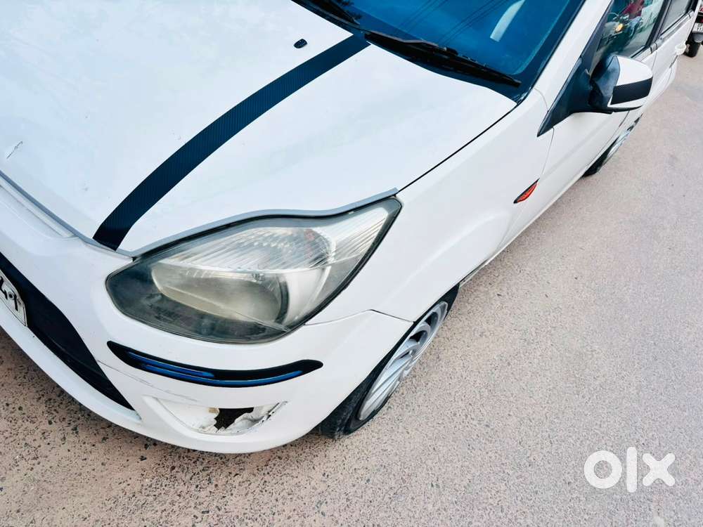 Ford Figo Petrol 2012