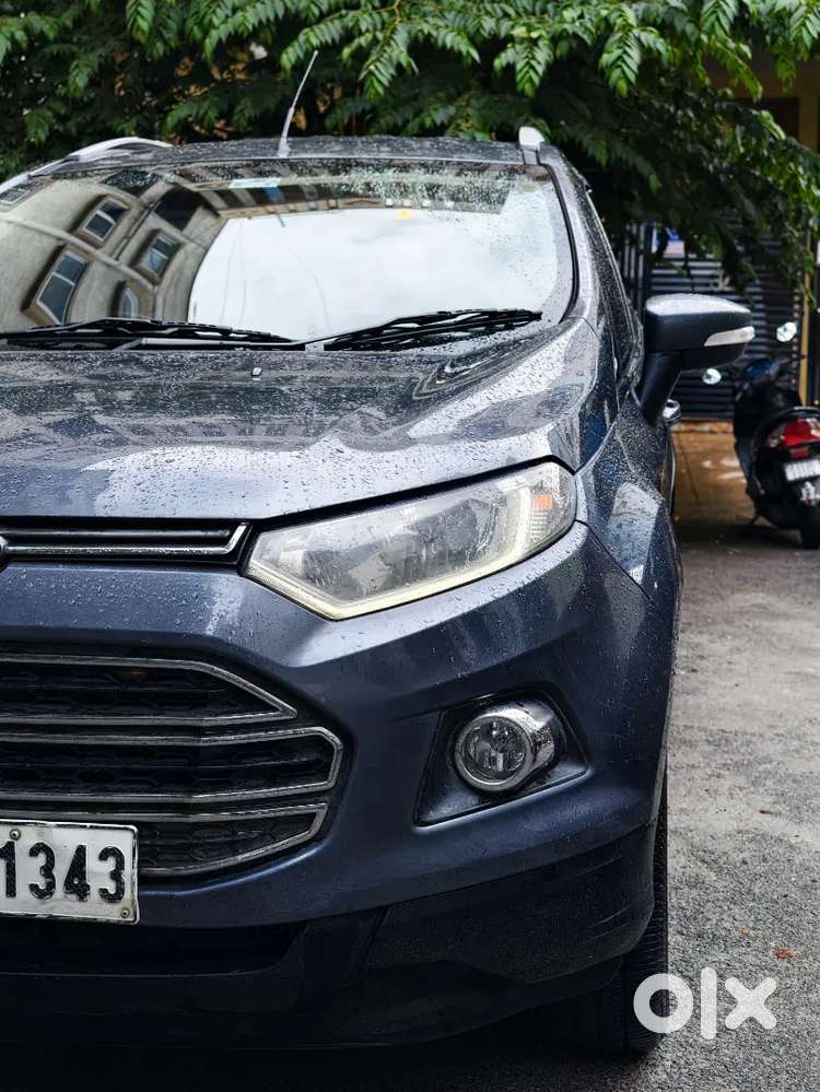 Urgent Sell Ford Ecosport 2016 Diesel Manual Top End Model