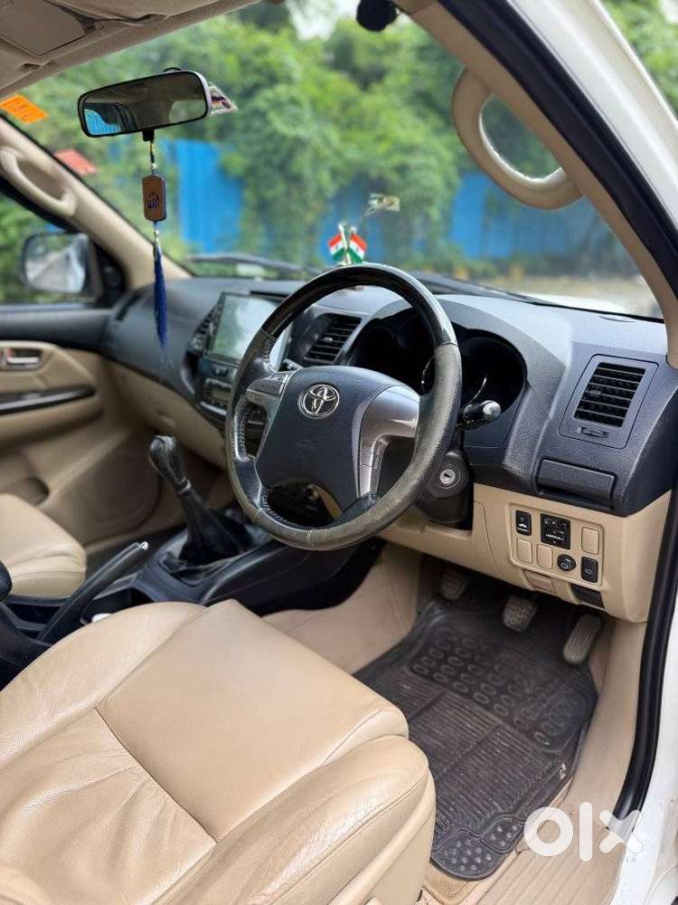 Toyota Fortuner 3.0 4x2 Mt, 2014, Diesel