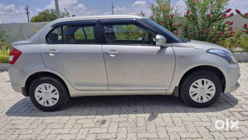 Maruti Suzuki Swift Dzire 1.2 Vxi, 2017, Petrol