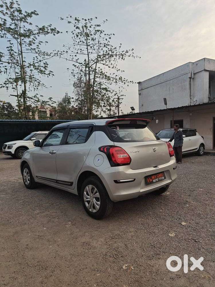 Maruti Suzuki Swift Vxi + Manual, 2019, Petrol