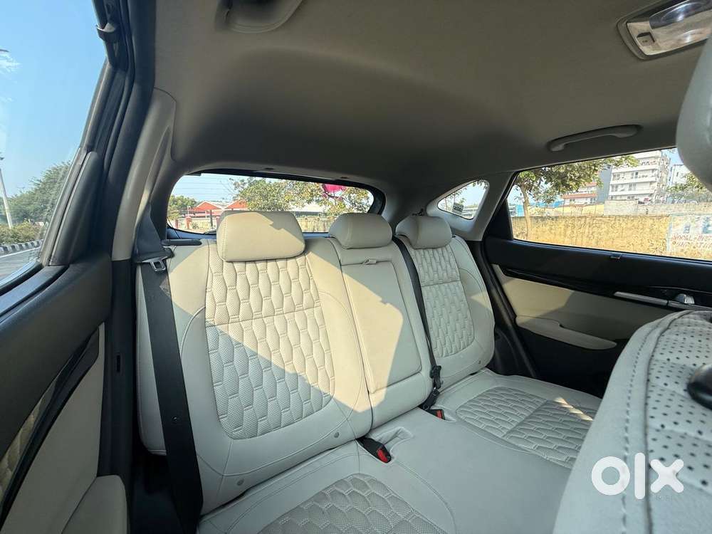 Kia Seltos Htx Ivt G, 2023, Petrol